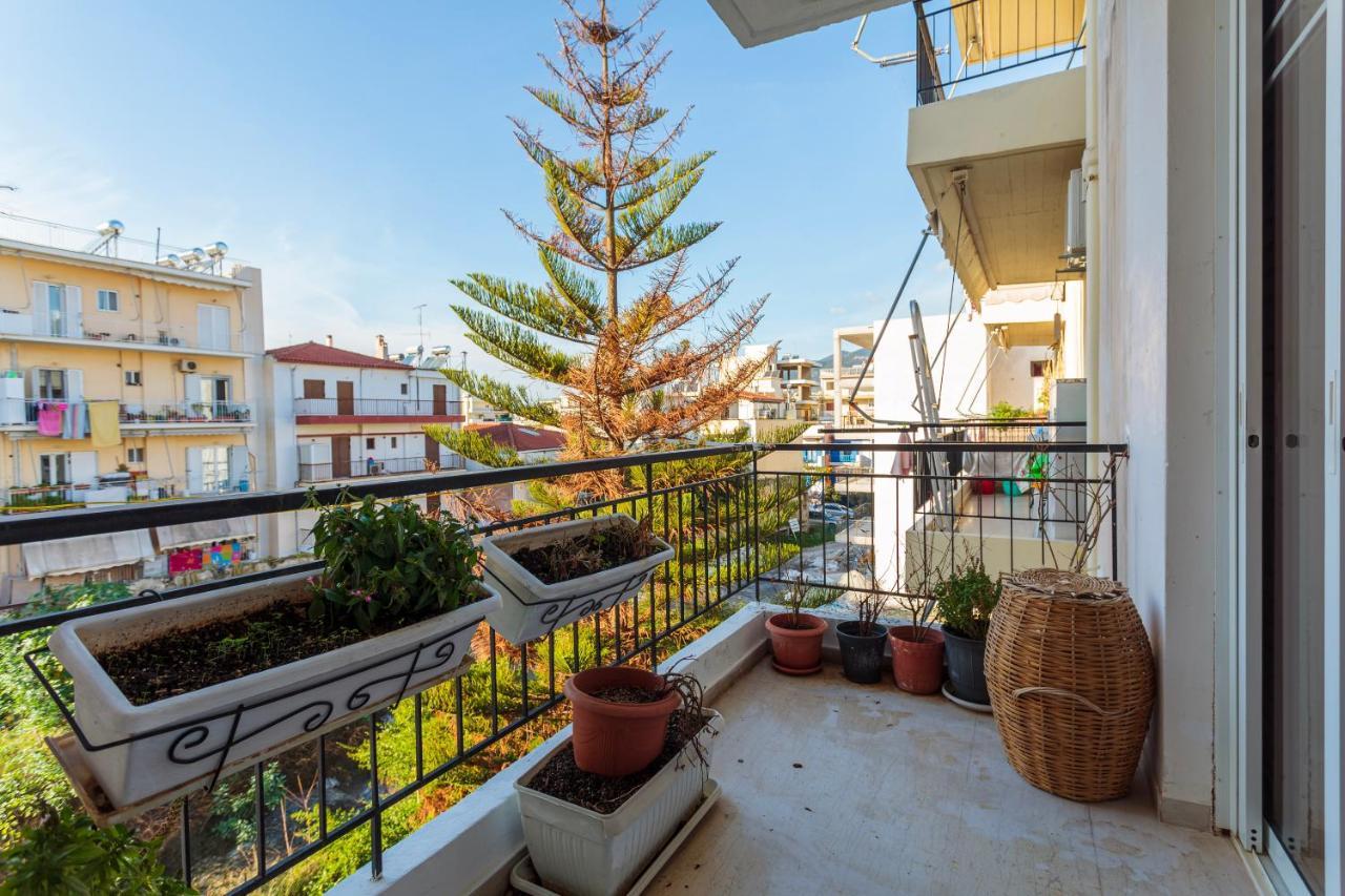 Bright Comfy Flat Near The Beach & The City Center Kalamáta Kültér fotó